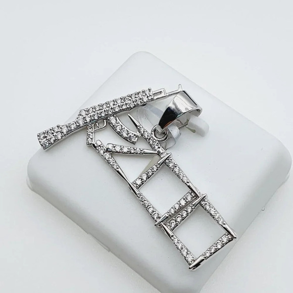 "925 Sterling Silver Plated CZ Pendant, INUS1BR005 - Picture 7 of 10